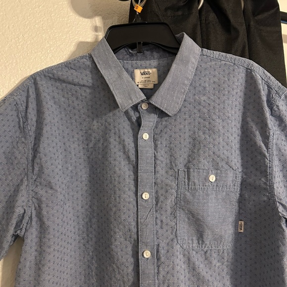 Vans XL Blue Button Up Short Sleeve - Picture 1 of 4